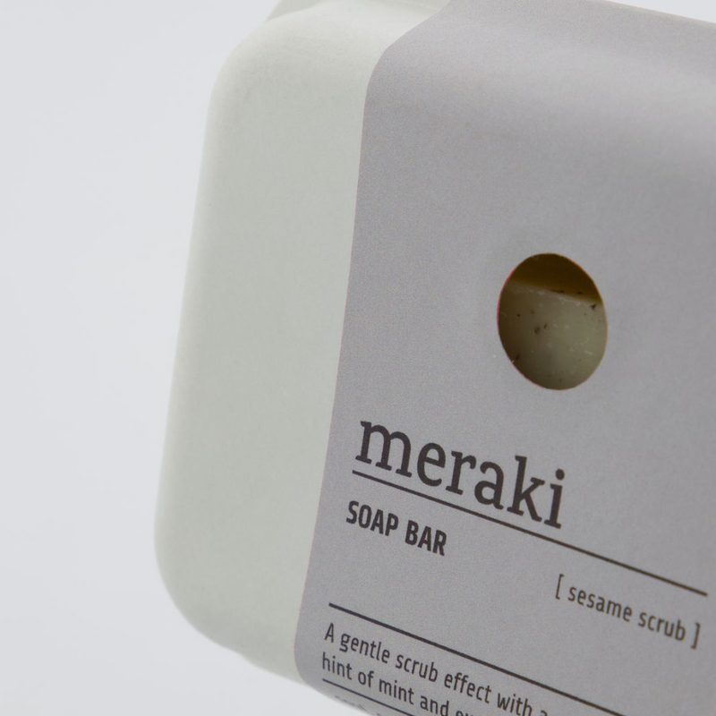 Køb Sæbebar Sesam Scrub | 69,95 | Fri fragt over 149 kr. | Hurtig levering | Dag til dag levering | Meraki, Society of Lifestyle | Velvære, Spa, Sæbe, Hjemme Spa, Håndsæbe, Kropssæbe, Bodywash