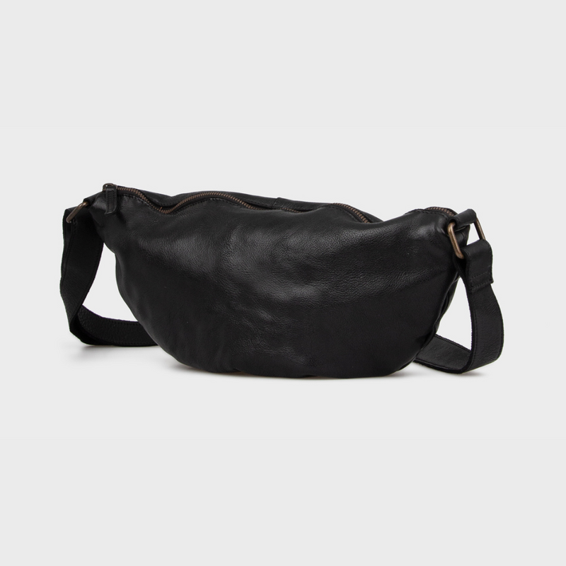 Luksuriøs og praktisk taske i skind | Crossbody Urban | Findes i to farver |  Brun & Sort | Hurtig levering | Fri fragt fra 249 kr