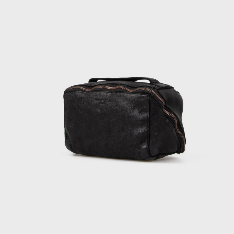 Køb Toilettaske Austin Urban Cognac | 639,00 | Fri fragt over 249 kr. | Hurtig levering | Dag til dag levering | Montana | Etui, Clutch, Taske, Rejse, Toiletsager