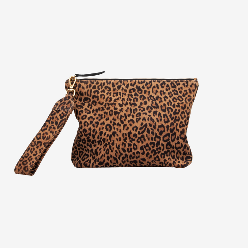 Lækker taske i skind | Clutch Soft Leo | Findes i tre størrelser | Hurtig levering | Fri fragt fra 249 kr